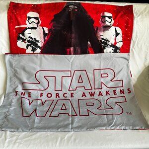 Star Wars The Force Awakens Pillowcase Set 20"x30" Polyester Reversible Red & Gr